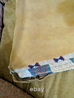 ANTIQUE VINTAGE 1880-90s BLACKFEET INDIANS BEADED BRAIN TANNED HIDE POSSIBLE BAG