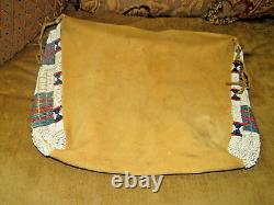 ANTIQUE VINTAGE 1880-90s BLACKFEET INDIANS BEADED BRAIN TANNED HIDE POSSIBLE BAG