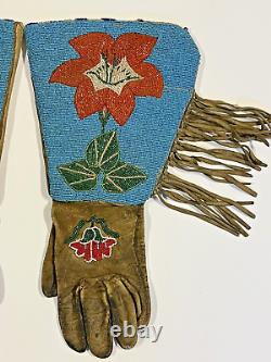 Antique Original Native American Indian Beaded Gauntlet Glove Late 1800's Lot2