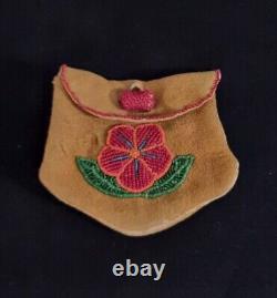 Native American Beaded Floral Bag Indian Made Pouch Purse 1920s Indian Made