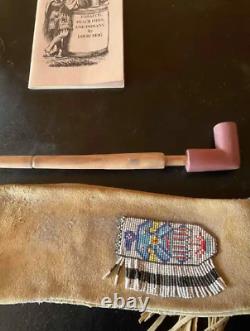 RARE Vintage Native American 12 tobacco pipe with bag & book