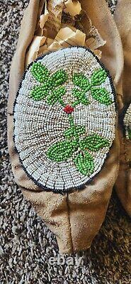 Vintage Beaded Osage Indian Mocassins Native American 10.5