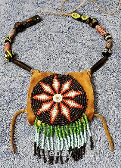 Vintage Leather beaded Native American or Mountain Man Medicine / Poke bag pouch