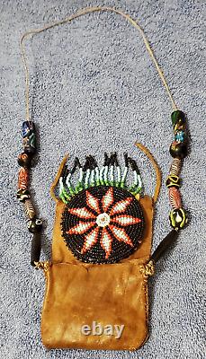 Vintage Leather beaded Native American or Mountain Man Medicine / Poke bag pouch