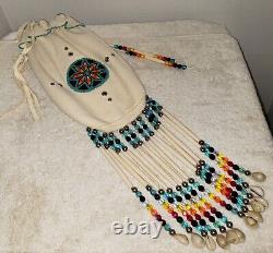 Vintage NATIVE AMERICAN Lakota Visions Sioux Beaded Bucksin Bag Excellent