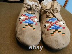 Vintage, Native American, Adult, Low Cut, Beaded Mocassins