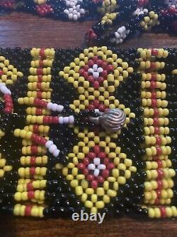 Vintage Native American Glass Beadwork Bag (cellphone Size) With Bell