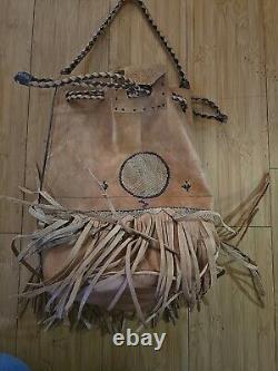 Vintage Native American Handmade Leather Tan Drawstring Satchel Purse Bag Fringe