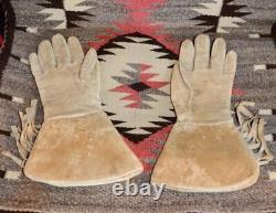Vintage Native American Indian Leather Ladies Beaded Gauntlets Gloves withFringe